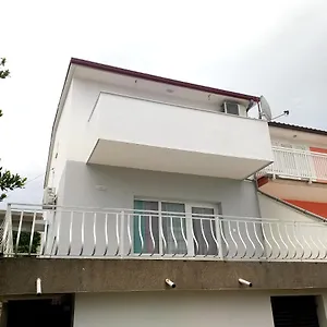 Dora ##2 Crikvenica